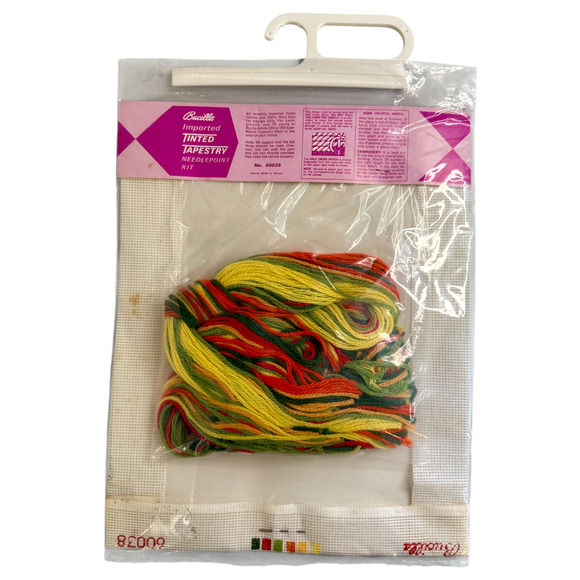 Bucilla Needlepoint Kit Tinted Tapestry 60038 Lilies Floral Vintage HTF NOS READ - Picture 3 of 7